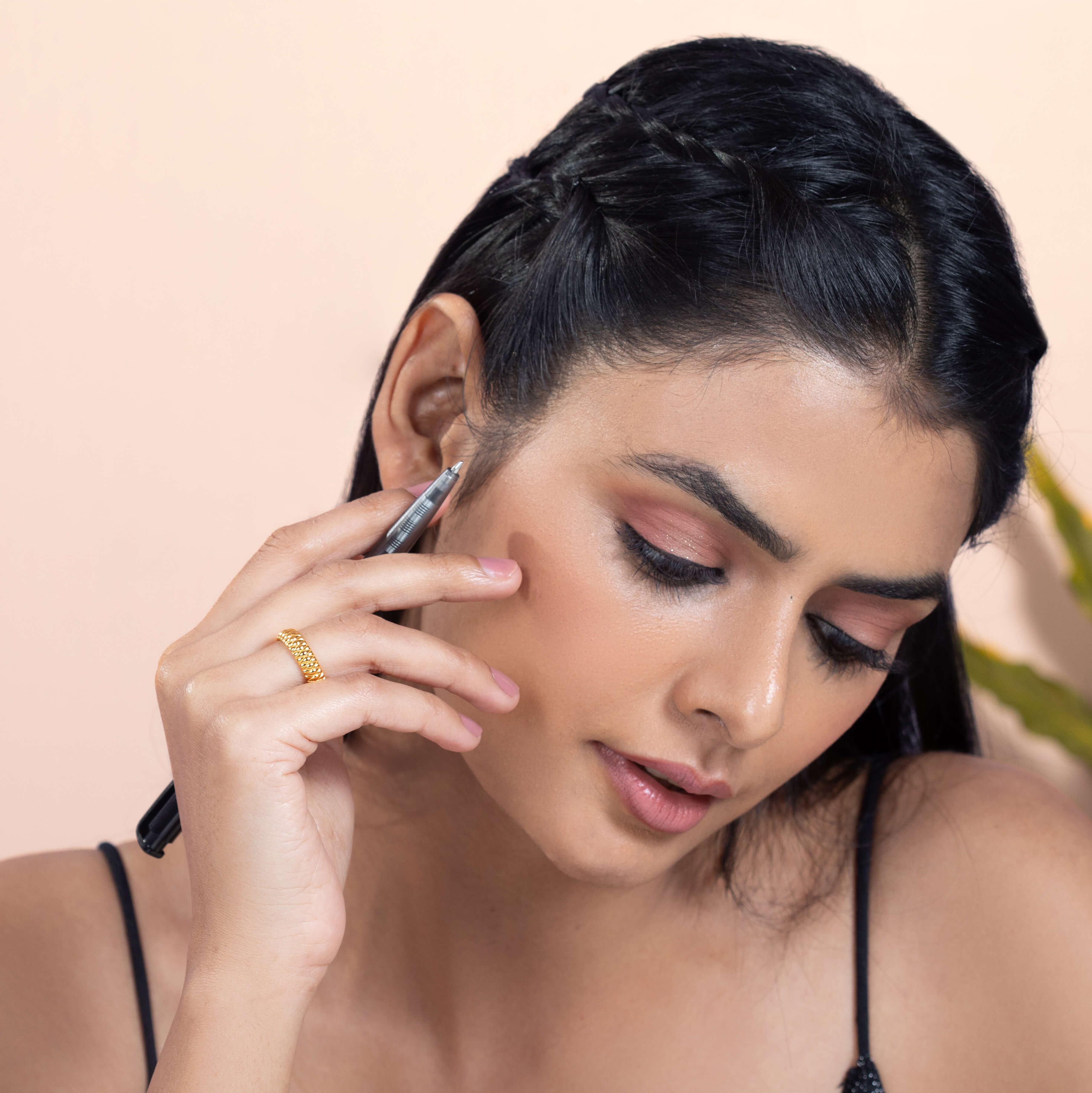 Magical Glow 14K Gold Band