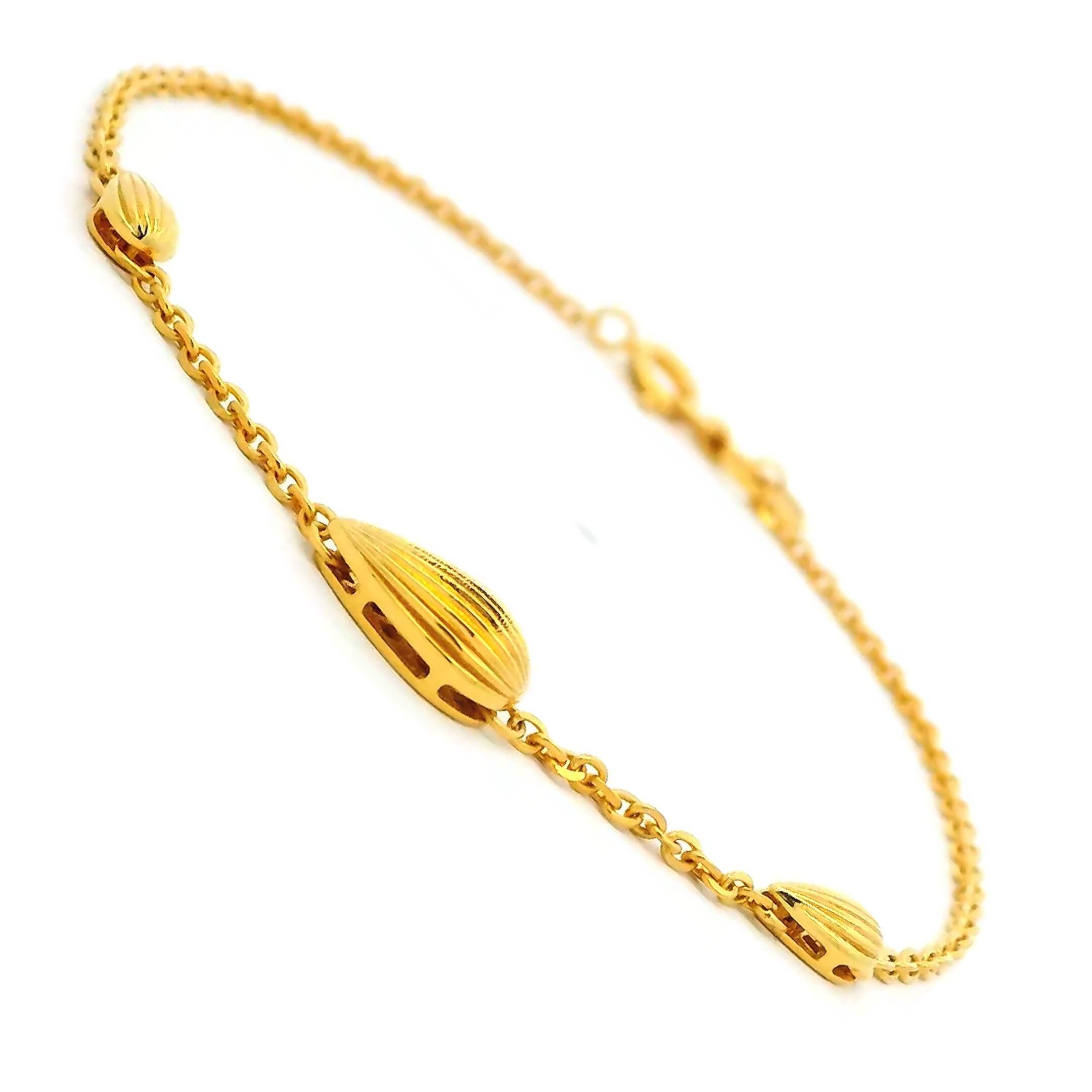 Effortless Glow Gold Bracelet for Women