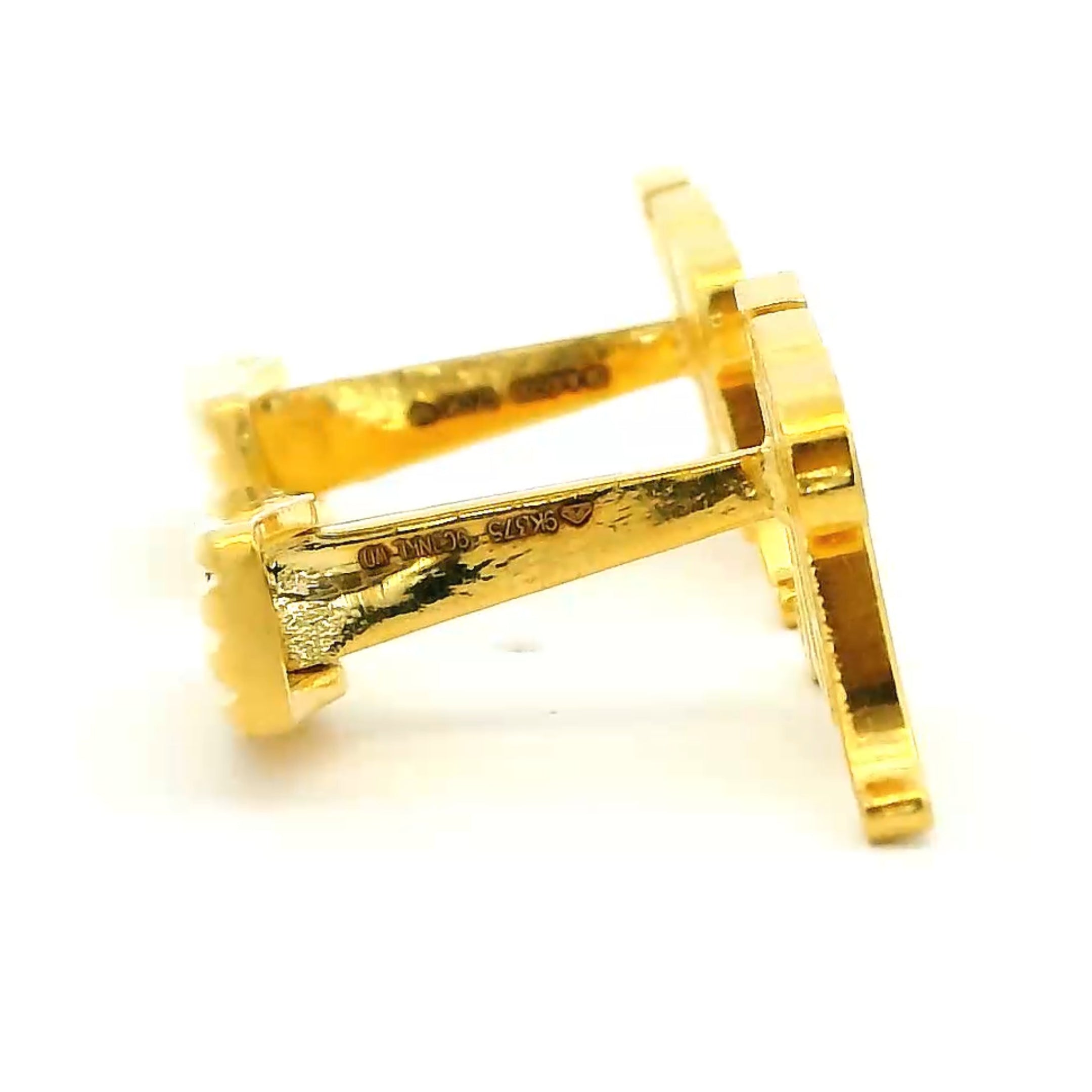 Husky Radiance Gold Cufflinks for Men