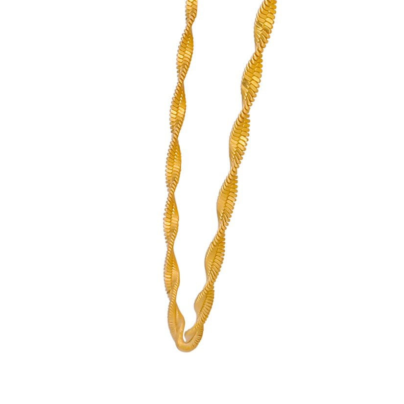 Ritzy Swirl Womens Gold Chain