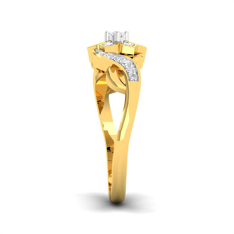 Exquisitely Crafted Dazzling Diamond Ring for Women