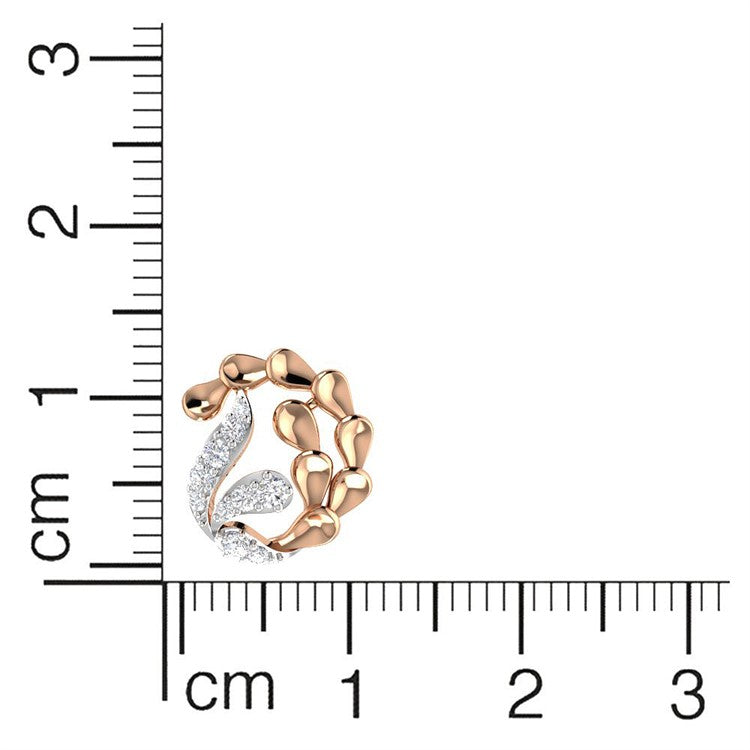 Artistic Elegance 18K Gold Studs