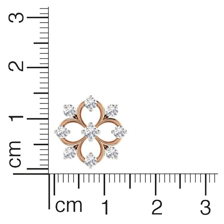 Exquisitely Detailed 18K Clover Gold Stud Earrings
