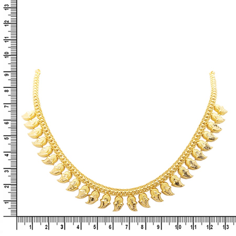 Contemporary Paisley Elegance Gold Short Necklace