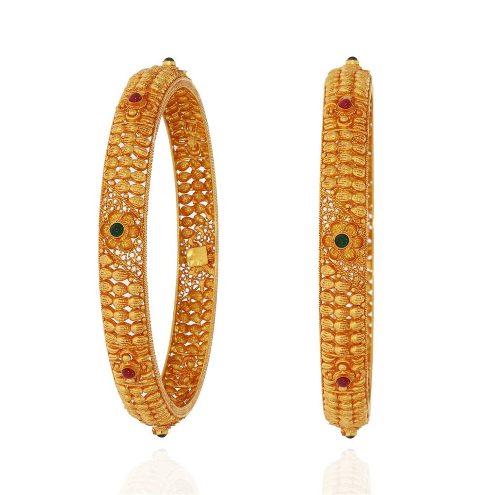 Classy Opulence Gold Bangle