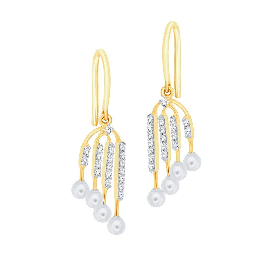 Elegant Diamond Earrings with Dazzling Look