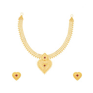 Vintage Elegance Gold Short Necklace