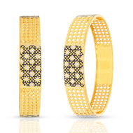 Iconic Bold Gold Bangle