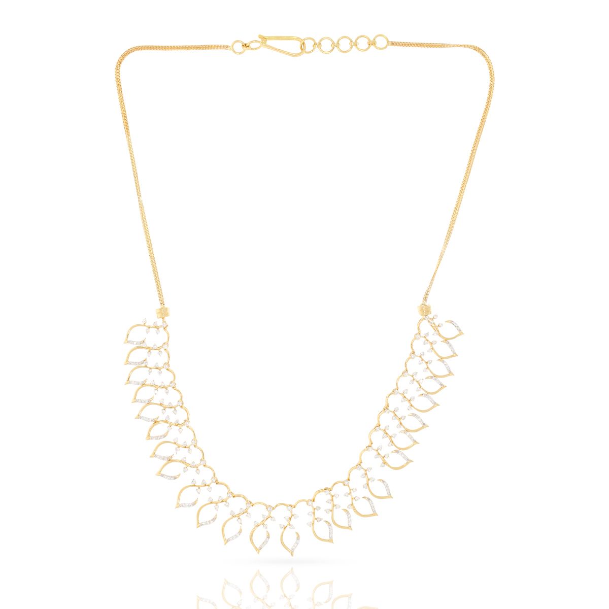 Delicate Shimmer Diamond Short Necklace