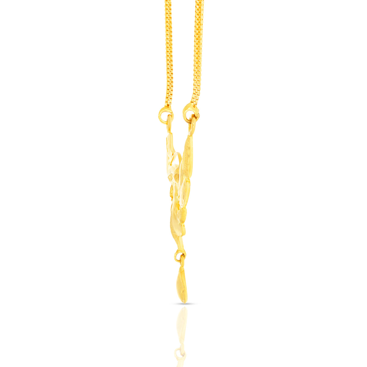 Gleaming Blossom Gold Short Necklace