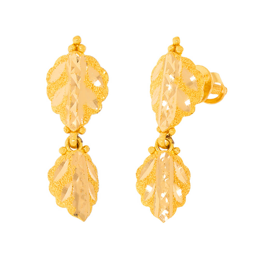 Gold Foliate Elegance Short Necklace