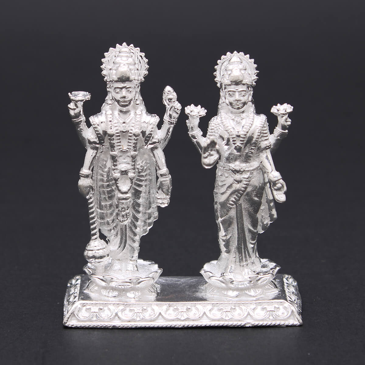 Exalted Elegance Silver Lord Vishnu Idol