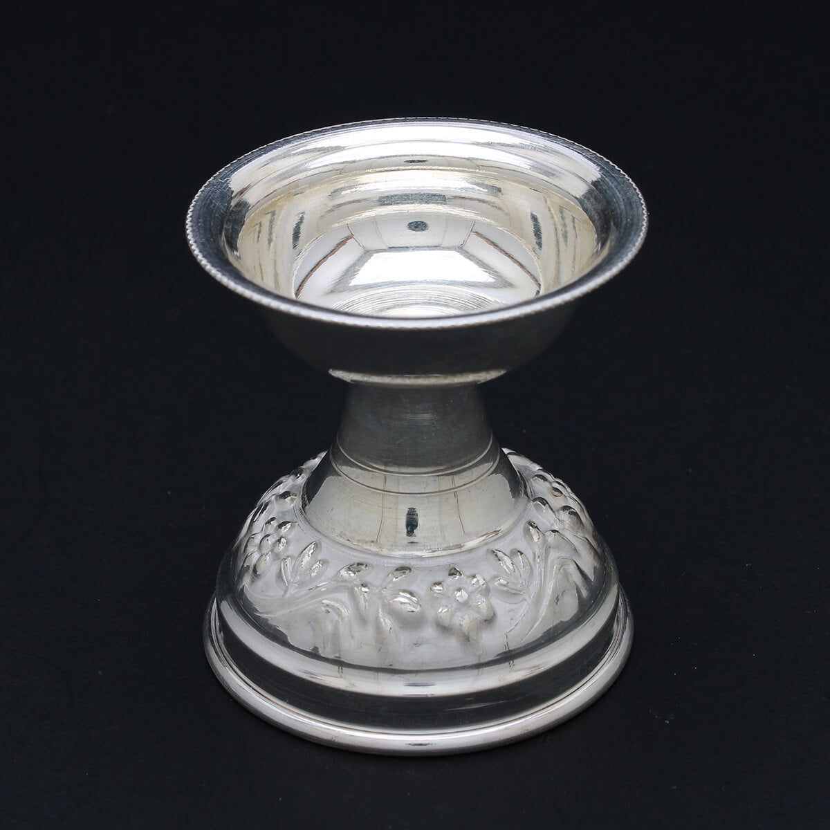 Silver Round Fancy Niranjan For Pooja
