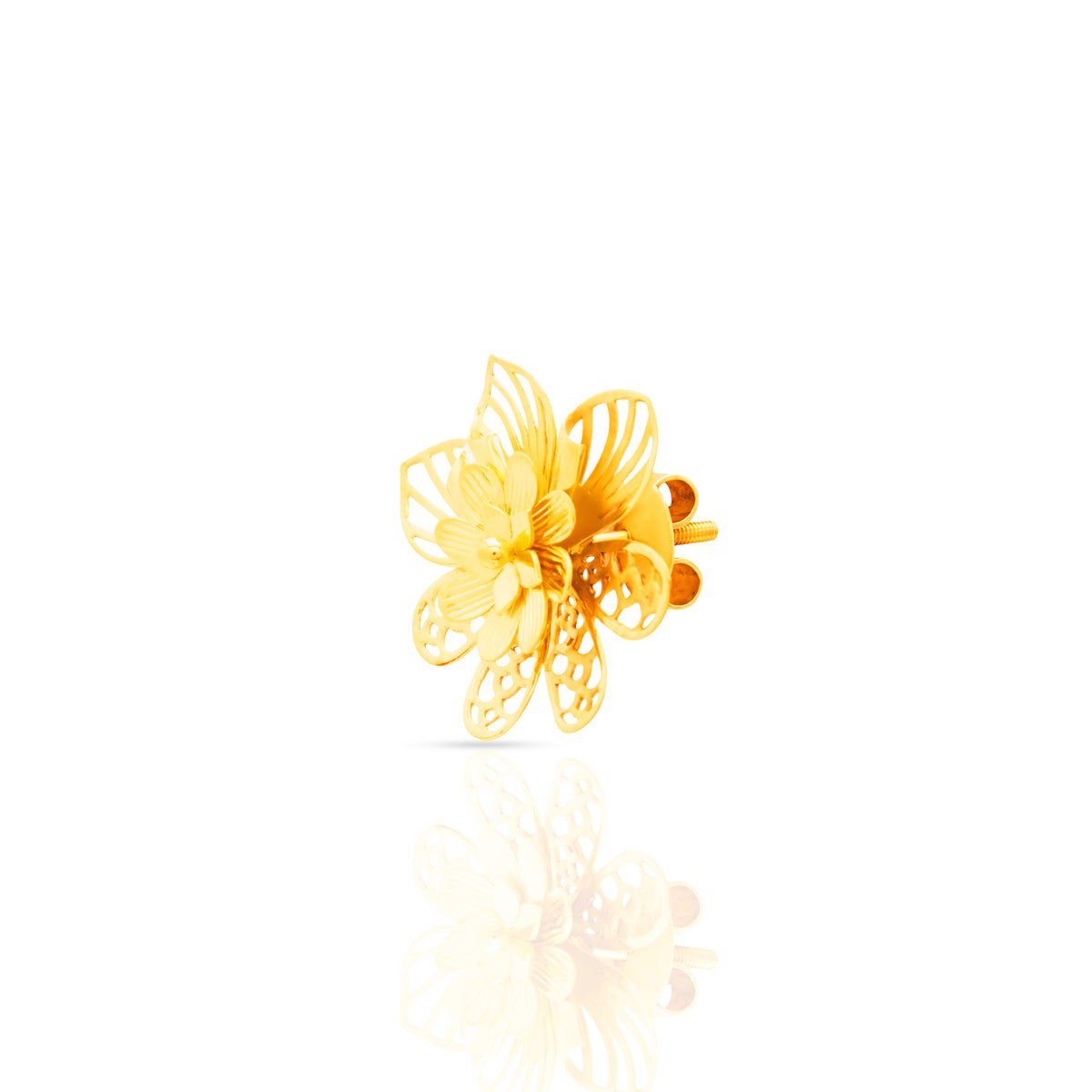 Delicate Charming 22K Gold Floral Stud Earrings