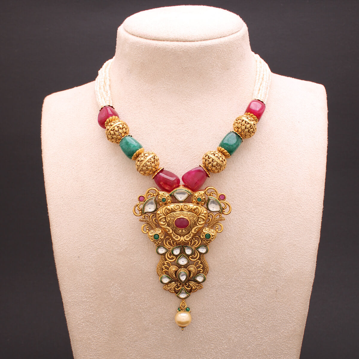 Enriched Gold Necklace