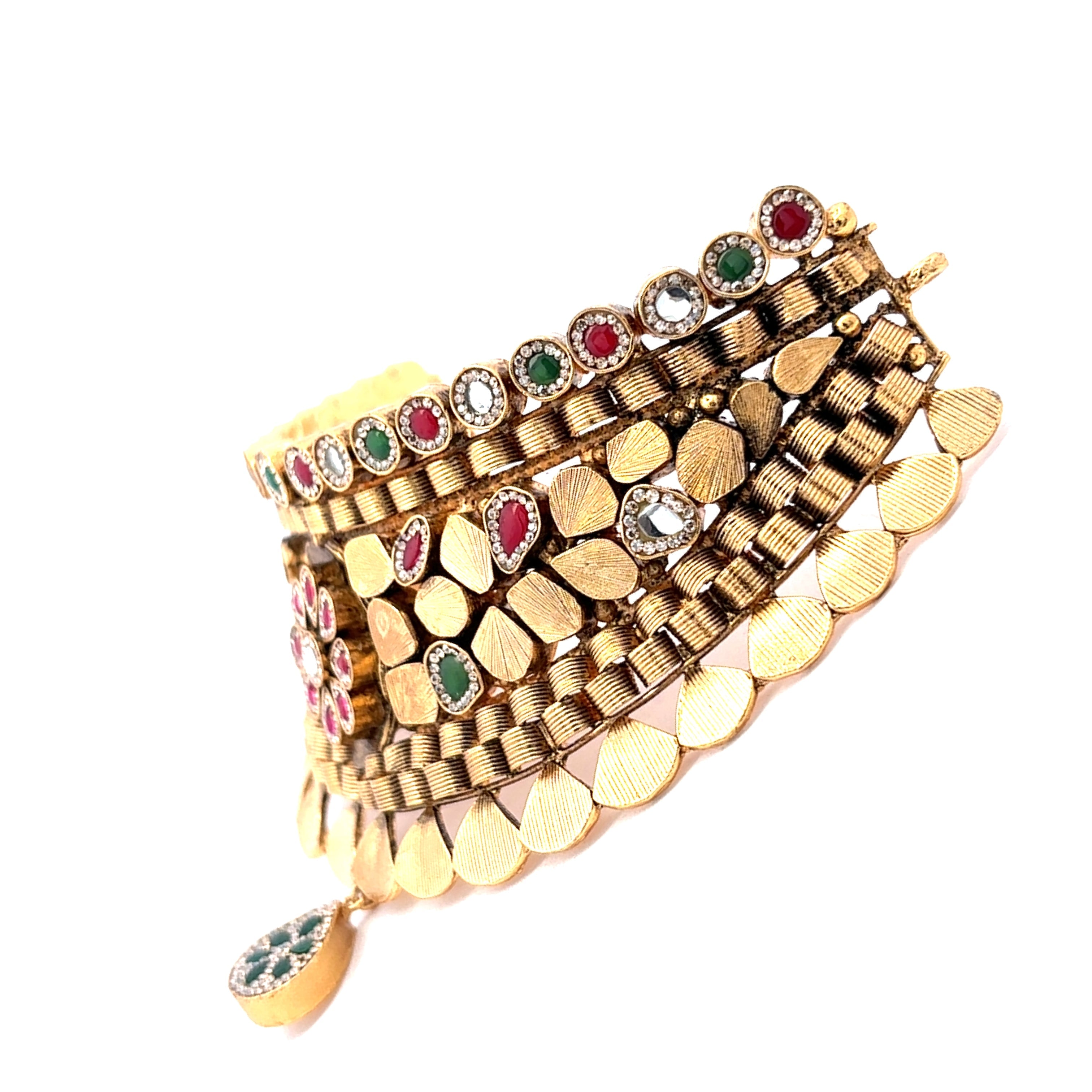 South Indian Temple Design Gold Necklace Set