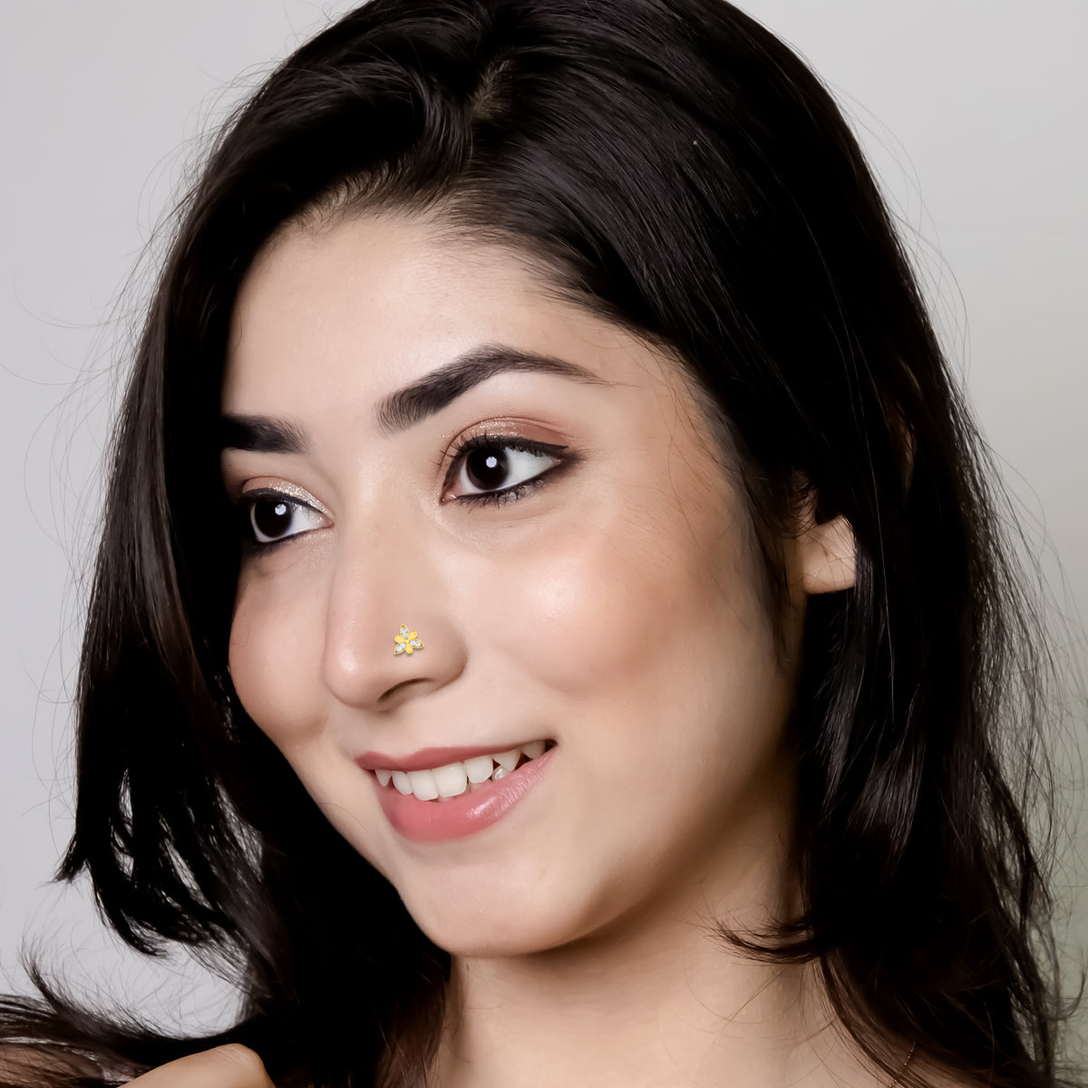 Trigonal Shimmer Gold Nose Pin