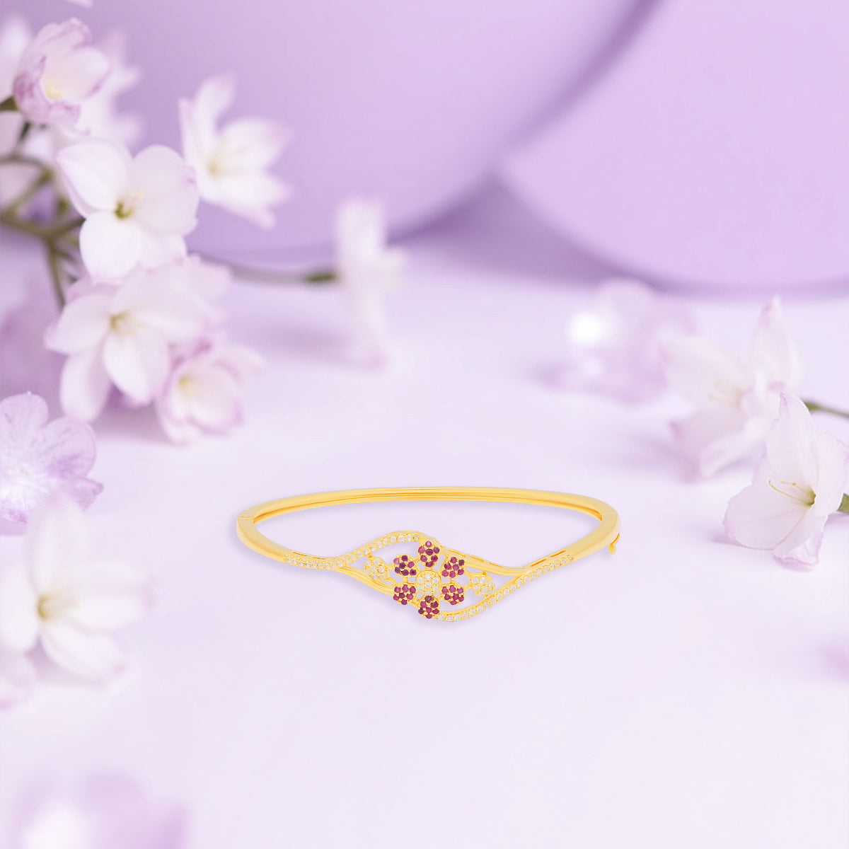 Charming Flower Motif Gold Plated Bracelet