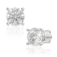 Simplicity in Solitaire Diamond Studs