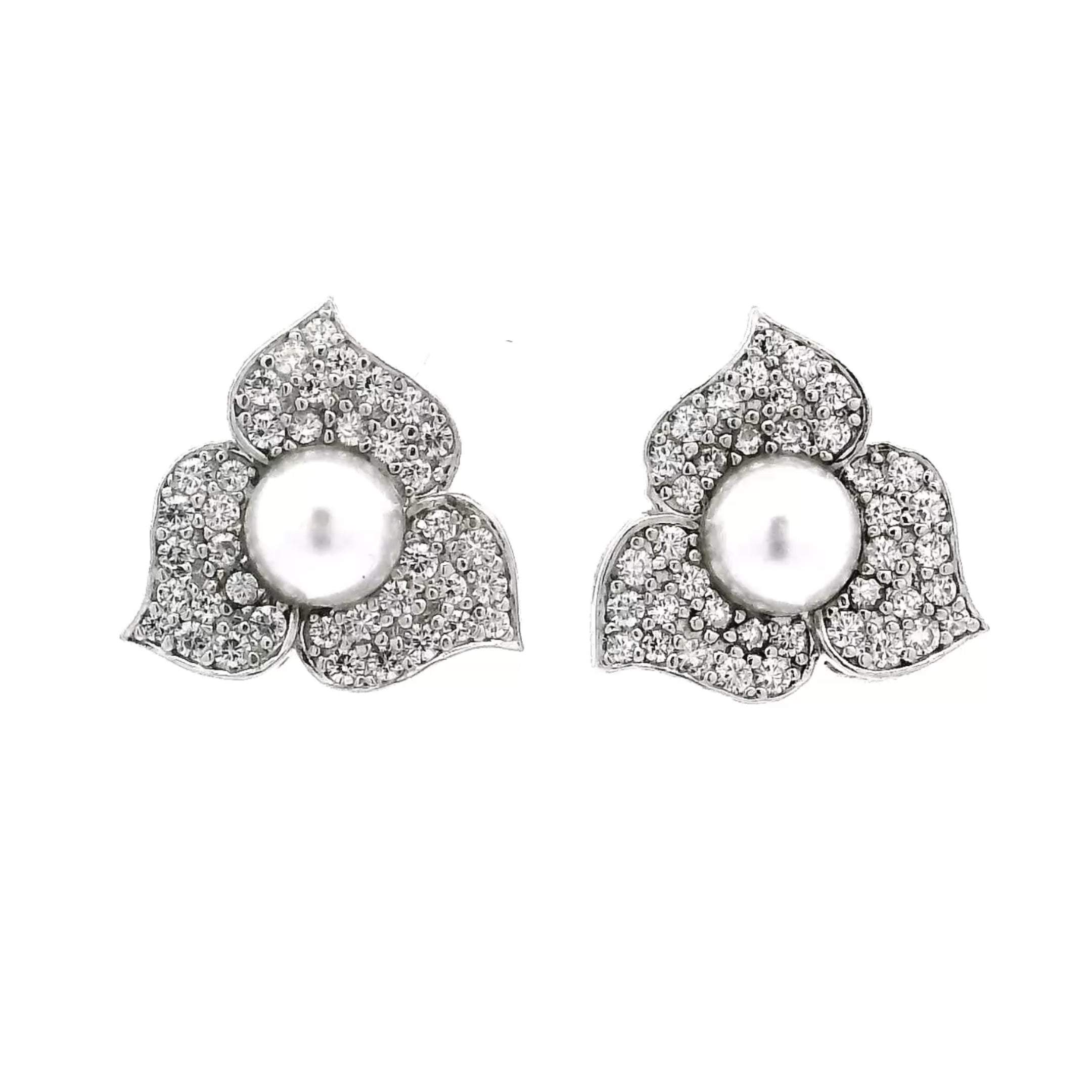 Elegant Leaf Cluster Earrings