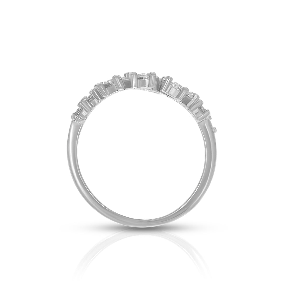 Dazzling Heart Style Ring