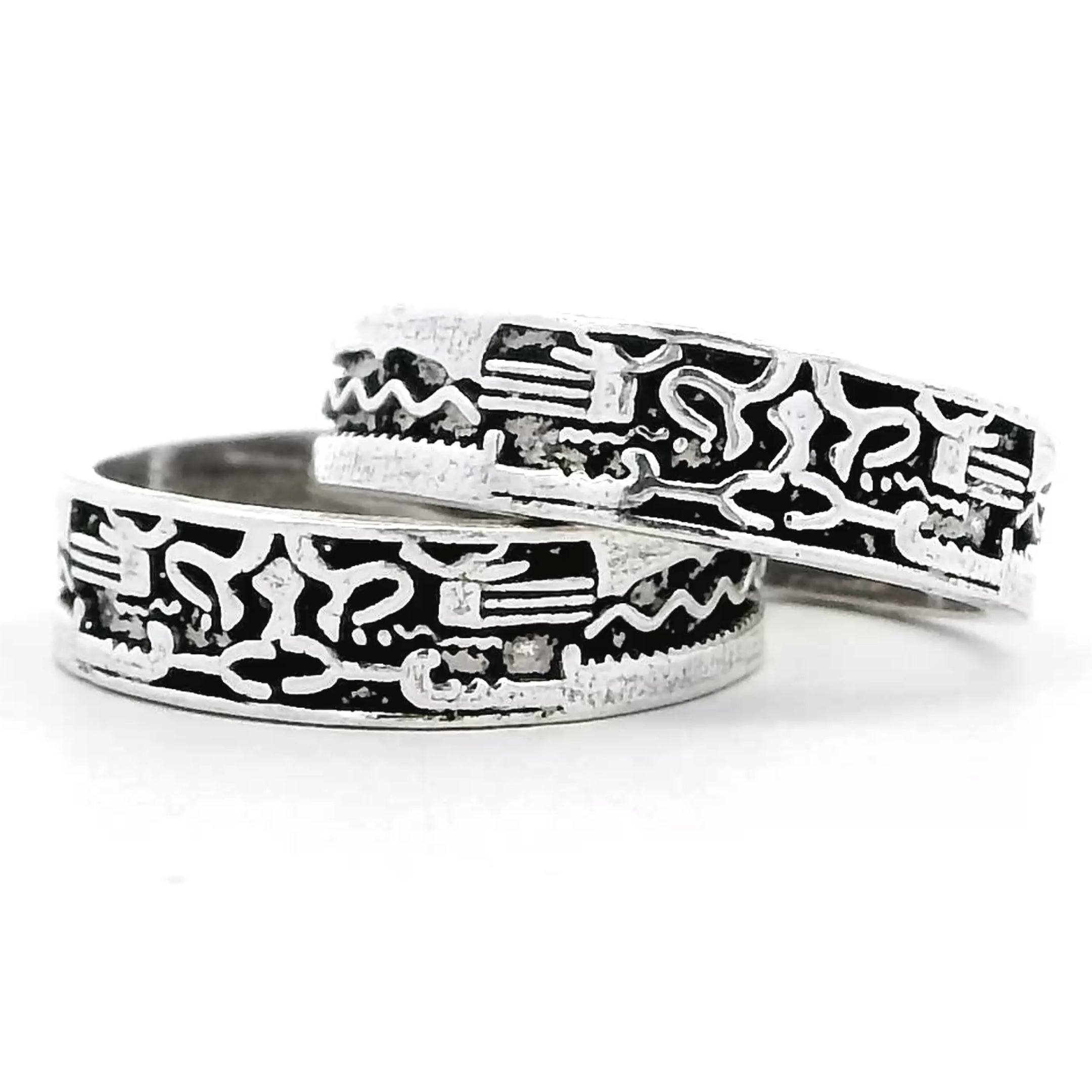 Vintage Black Enamel Toe Rings