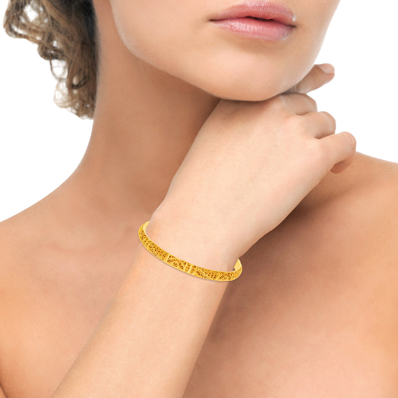 Everyday Elegance Gold Bangle