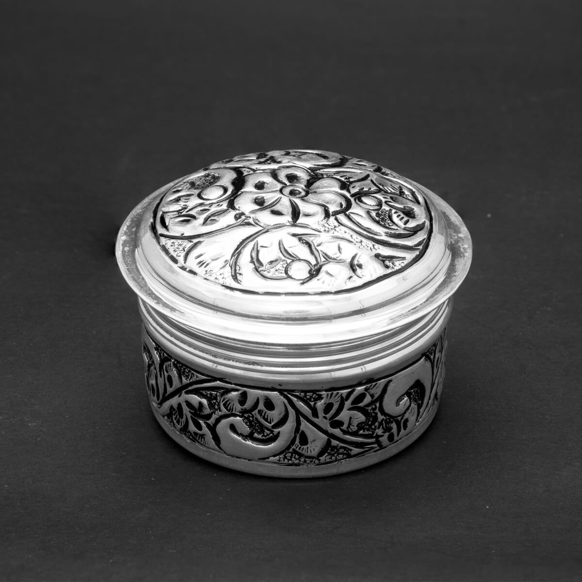 Alluring Elegance Silver Kumkum Box