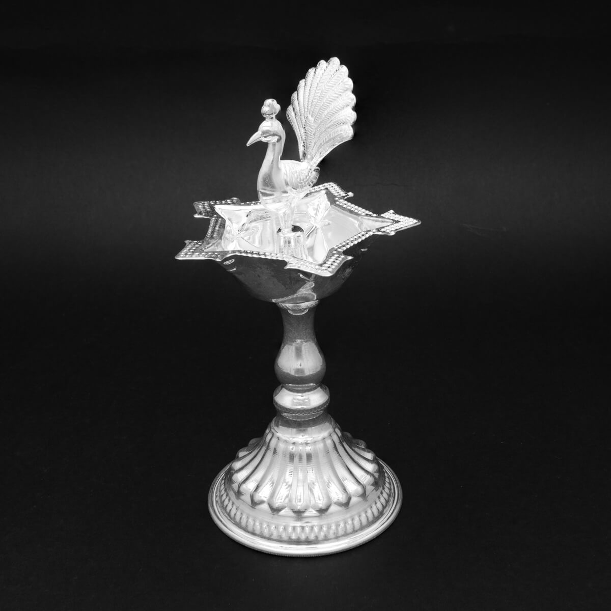 Brilliant Shimmer Silver Peacock Samai