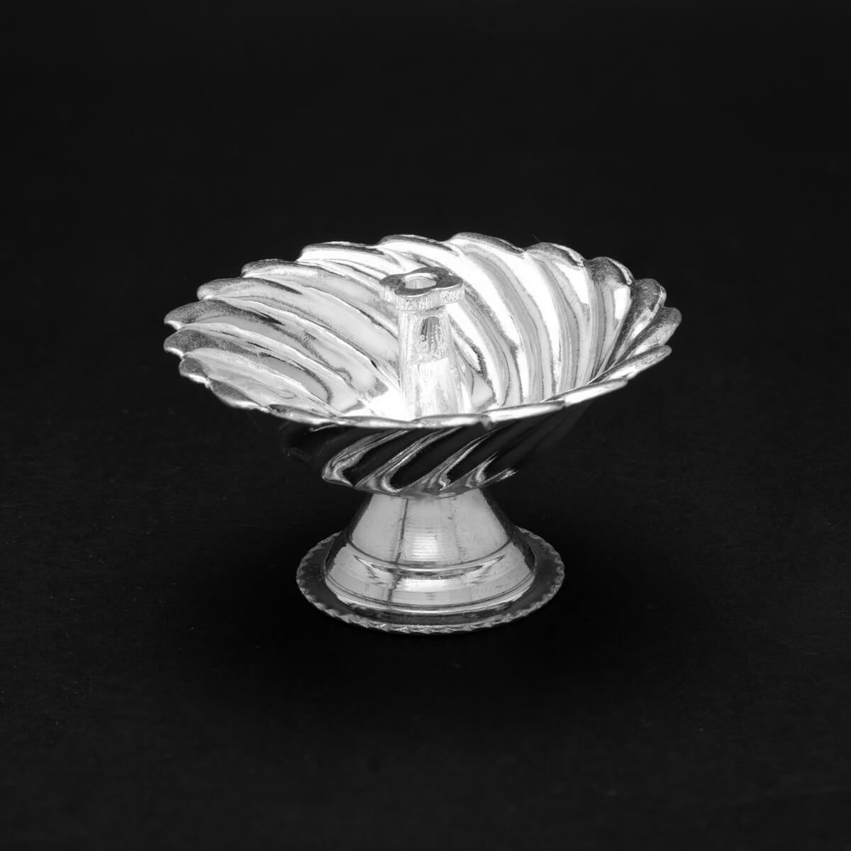 Modern Swirl Sterling Silver Diva