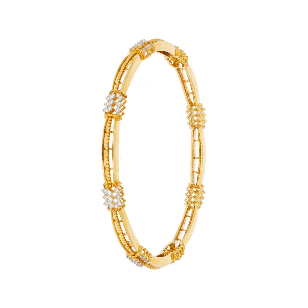 Chic Glow Diamond Bangle