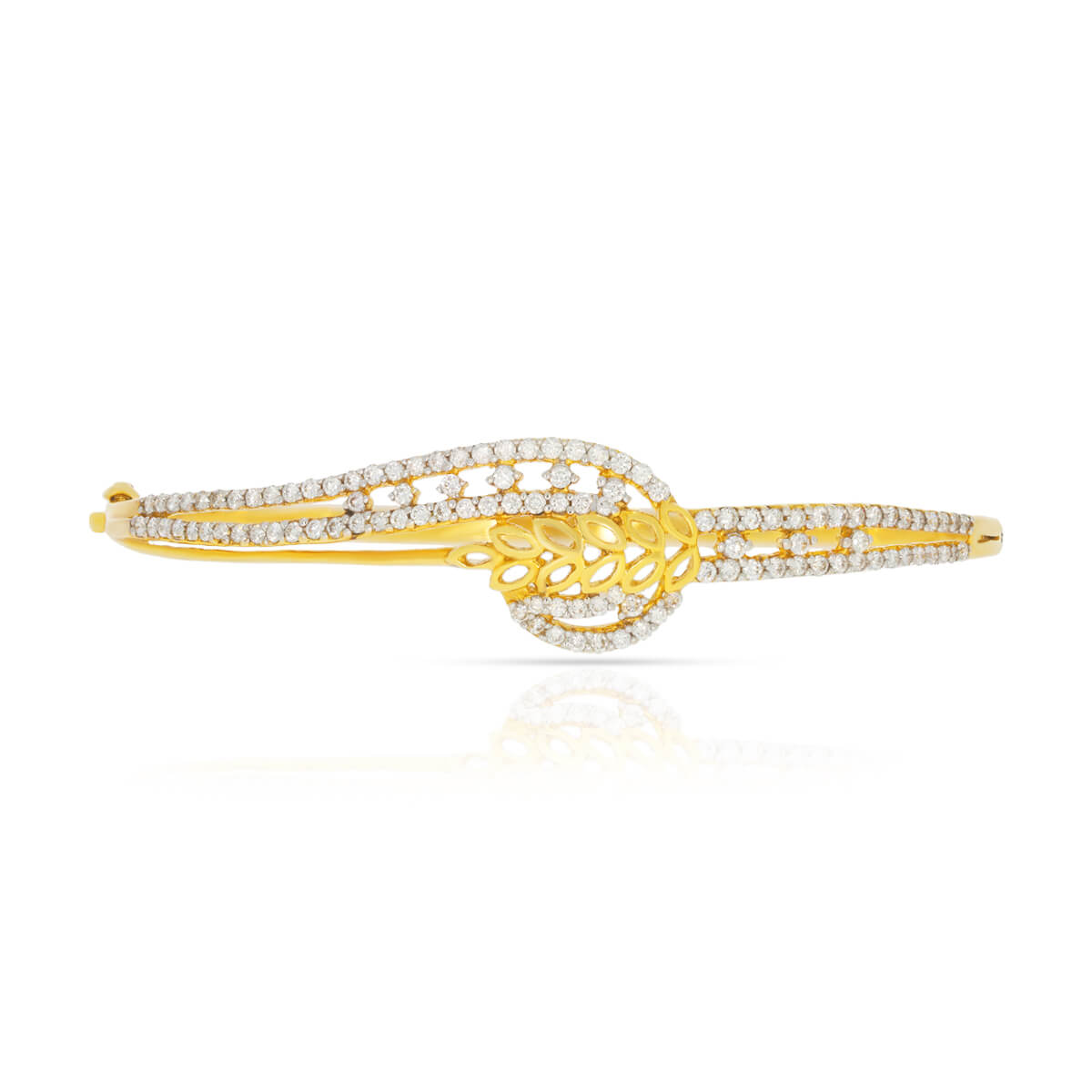 Alluring Shine Diamond Kada