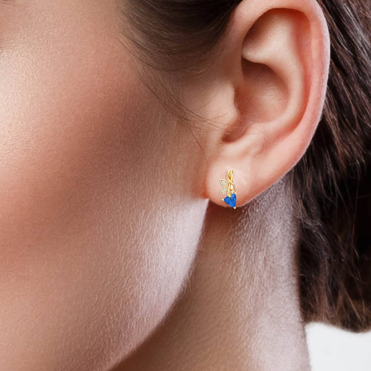 Dazzling Navy Hoop Earrings in 18K Gold