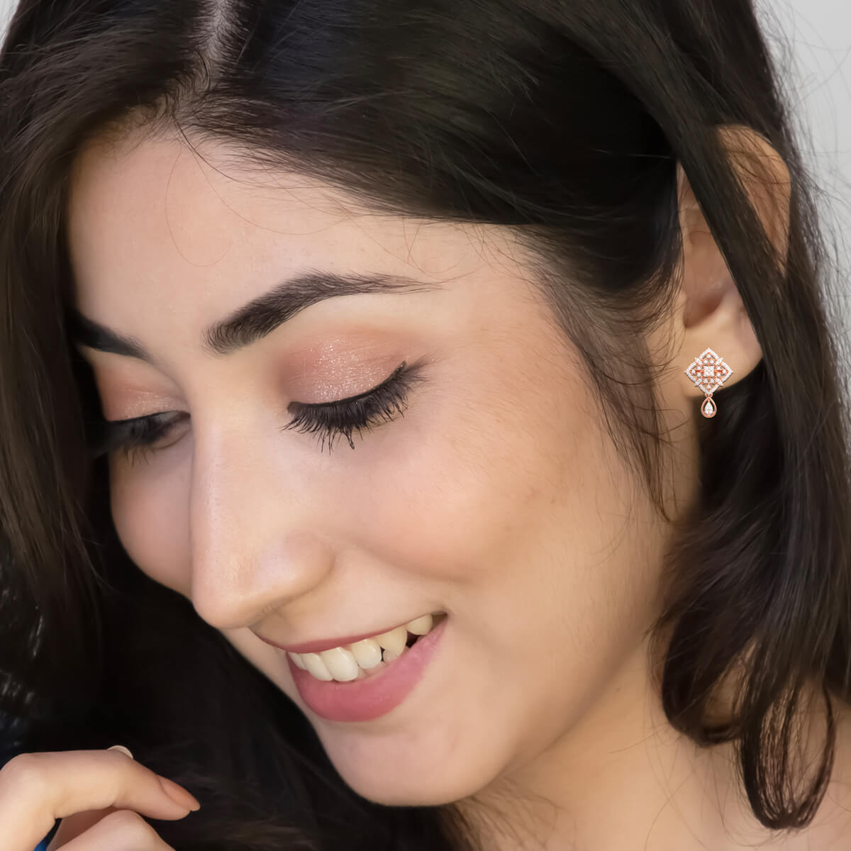 18K Rose Gold Studs with Cheerful Radiance