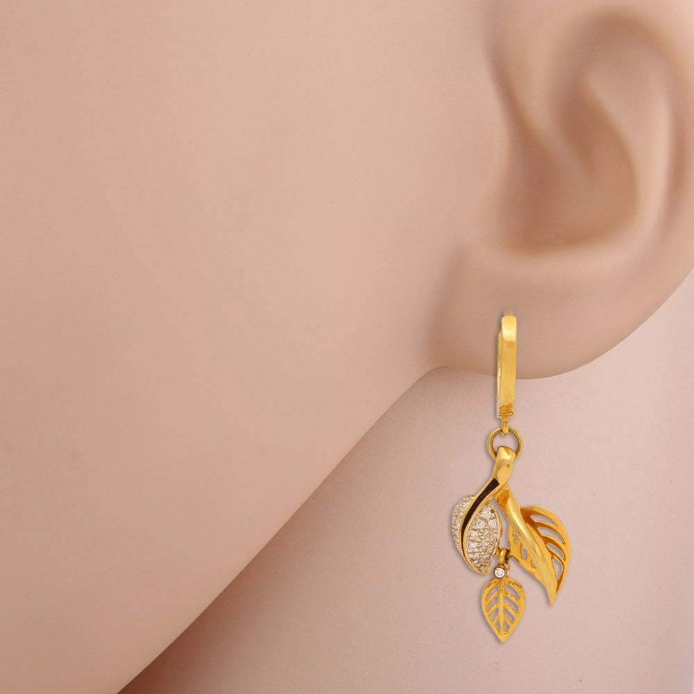 18K Leaflet Gold Hoops with Subtle Elegance
