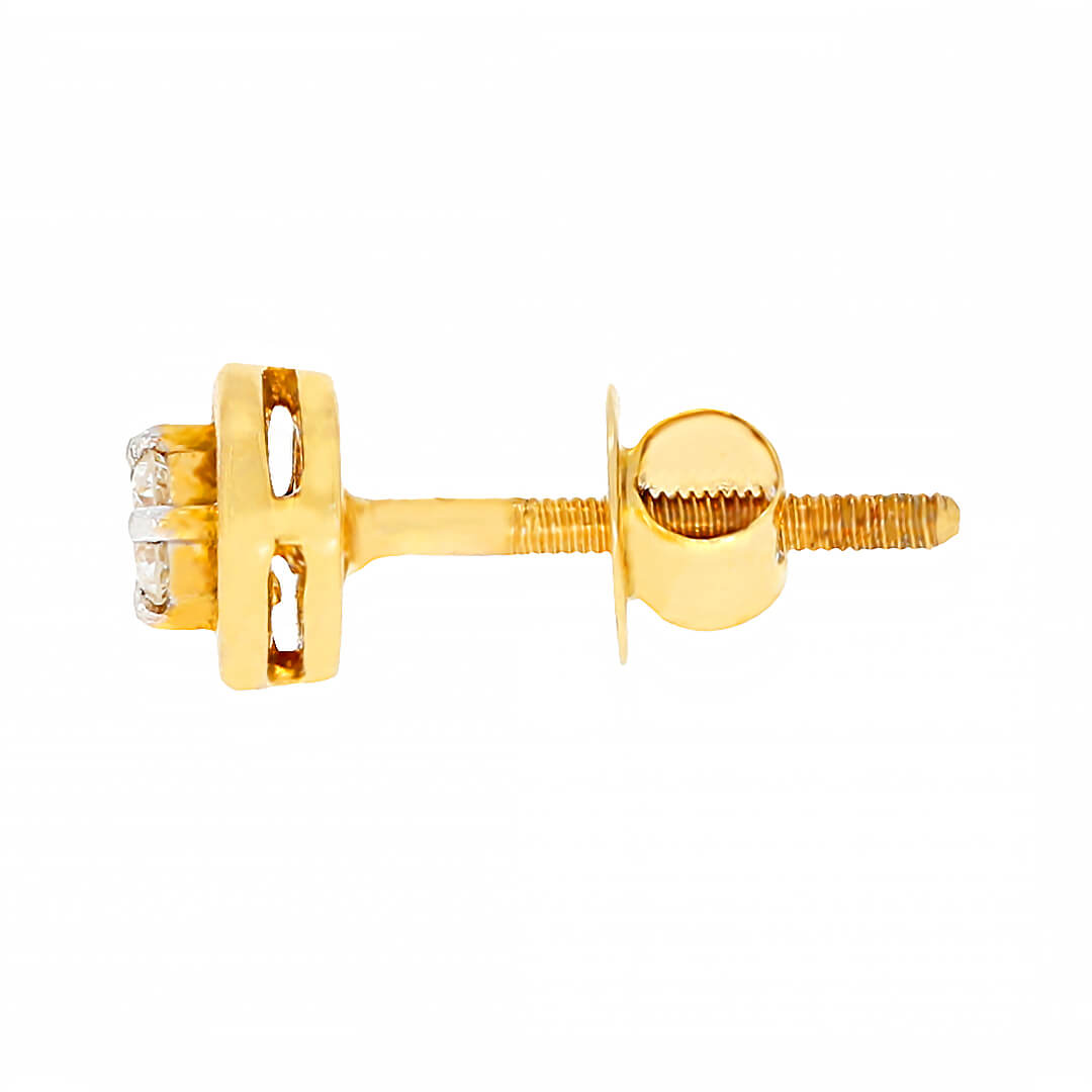18K Sleek Oval Diamond Studs