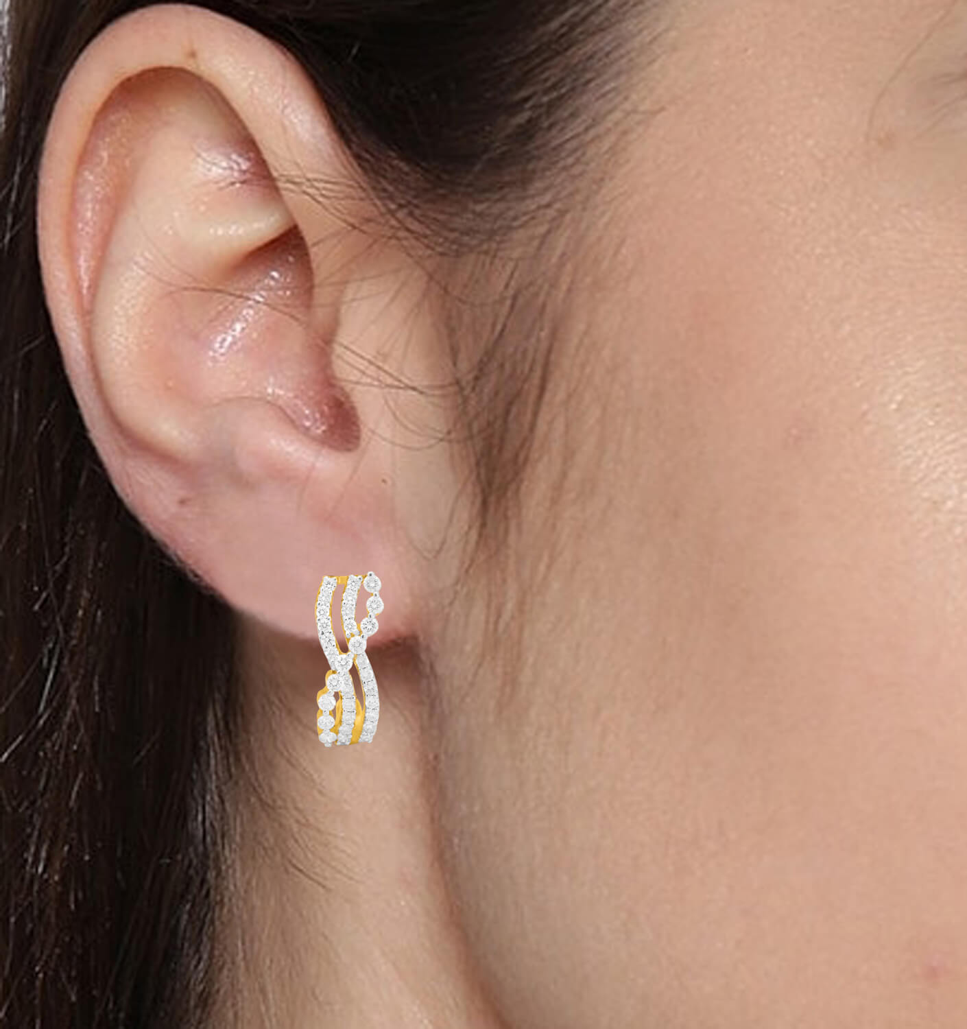Chic 18K Diamond Hoops for Sleek Stylish