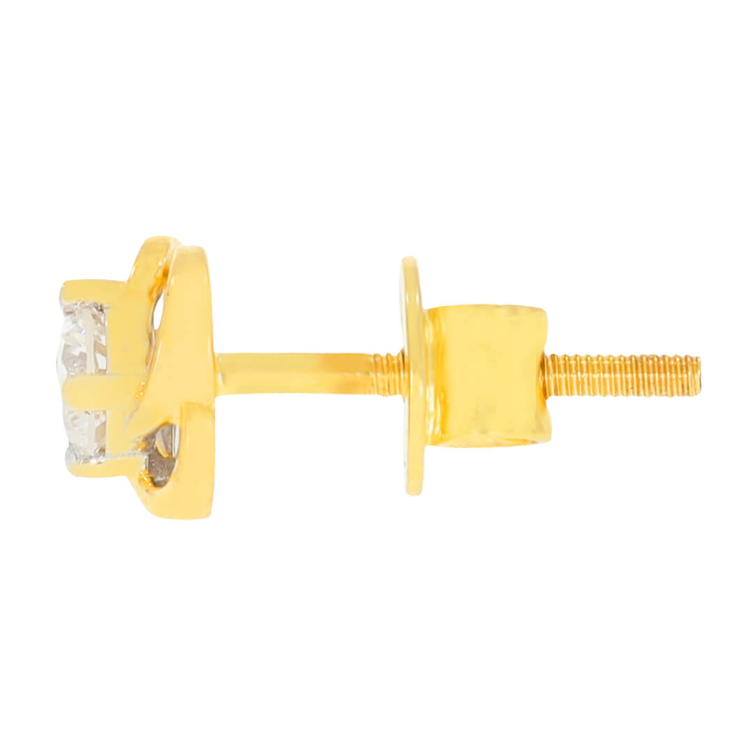 18K Charming Square Stud Earrings for Daily Wear