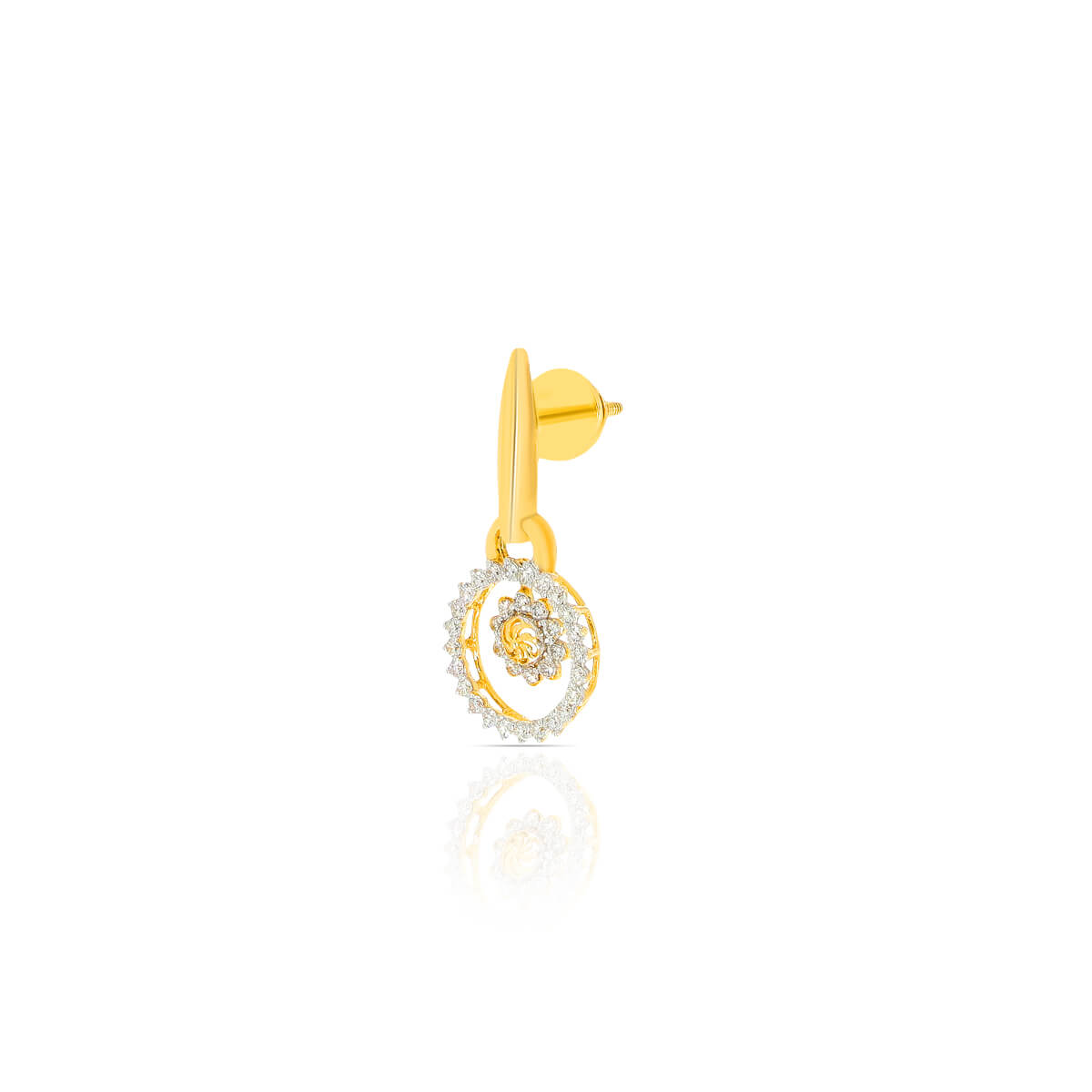 18K Chic Studs with Charming Glow