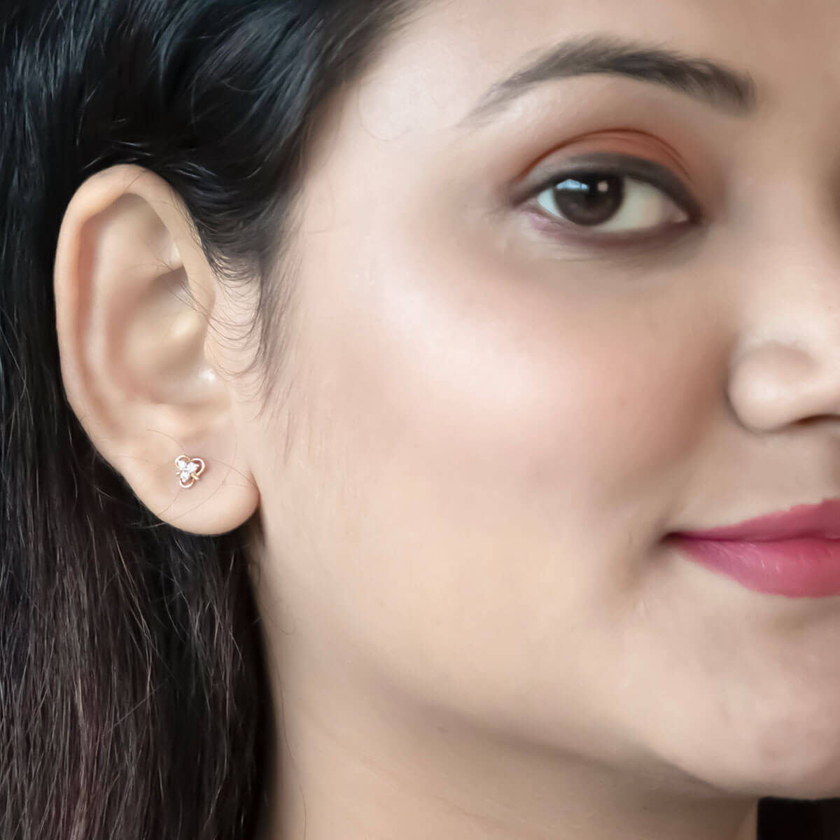 Clover 14K Gold Studs With Cheerful Vibe