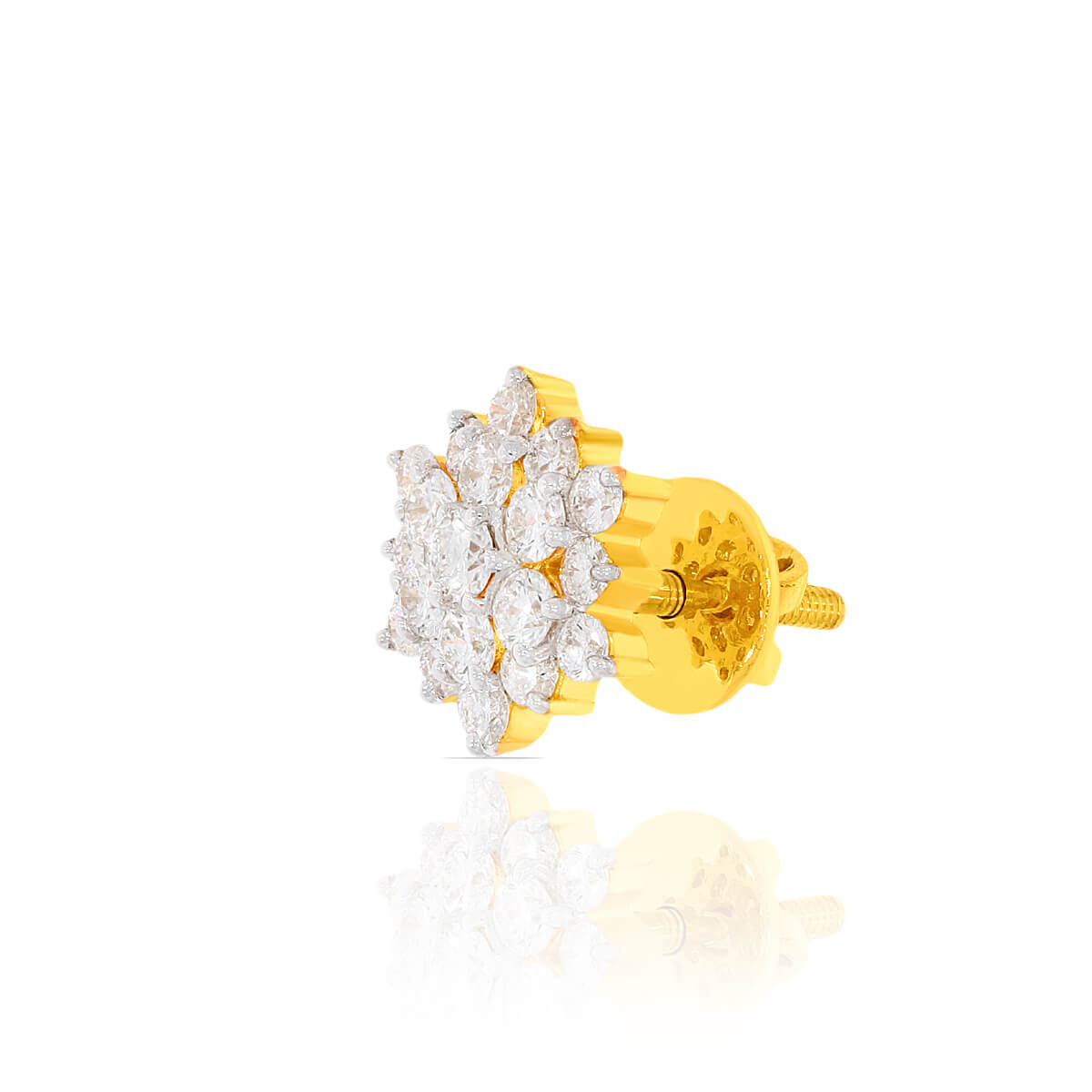 Stunning 18K Diamond Floral Studs for a Minimalistic Style