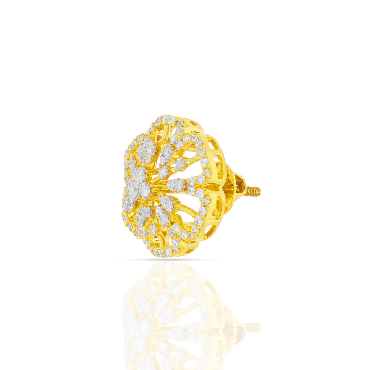 18K Floral Gold Stud Earrings with Luxurious Diamond