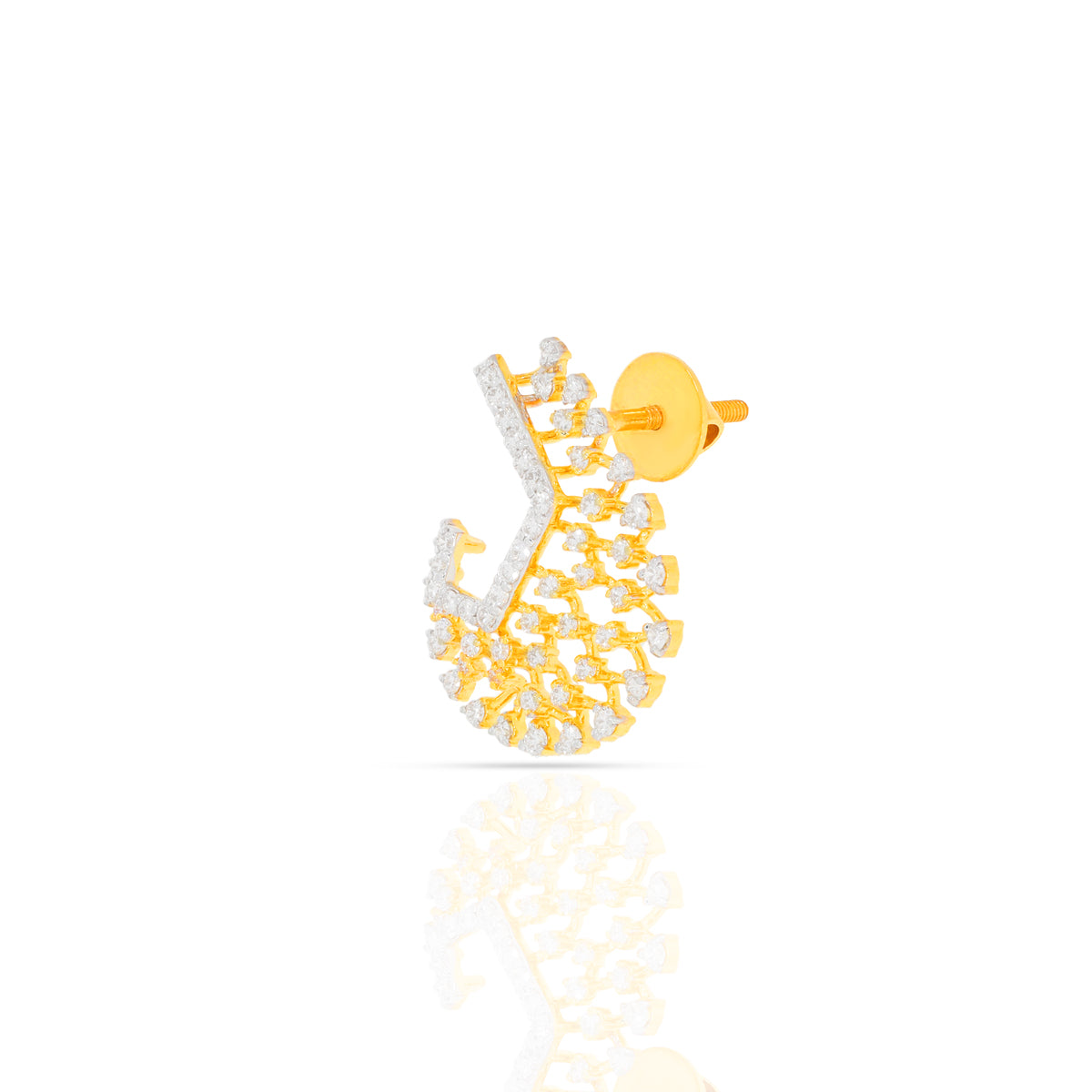 Novel Shimmer 18K Diamond Stud Earrings