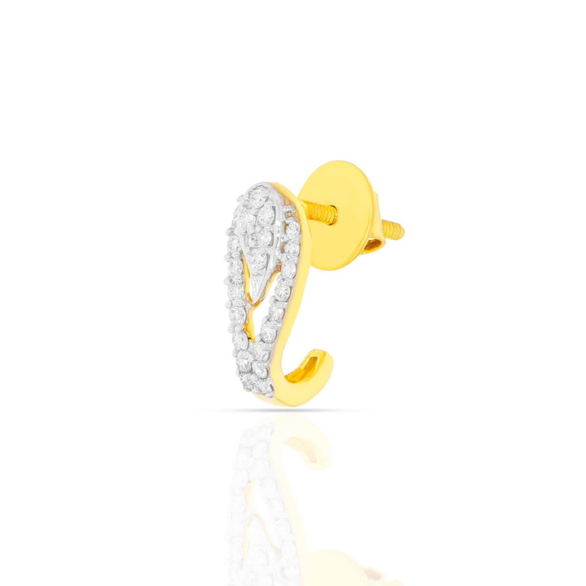 Exquisitely Crafted Elegant Gold Hoops