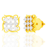 18K Square Studs with Mesmerizing Diamond