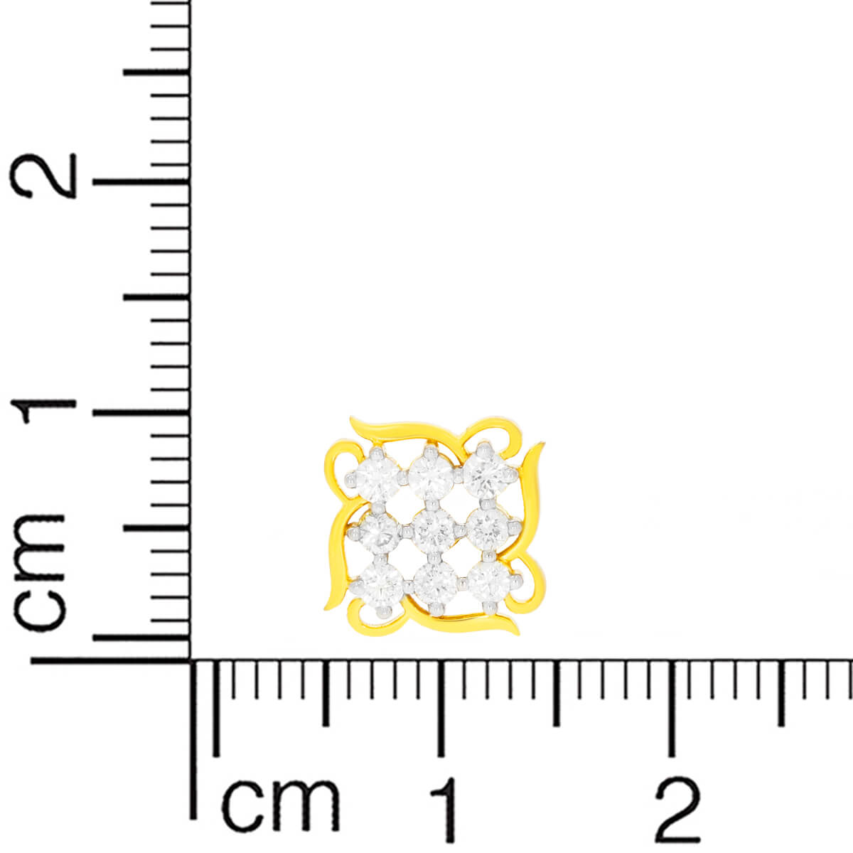 18K Square Studs with Mesmerizing Diamond