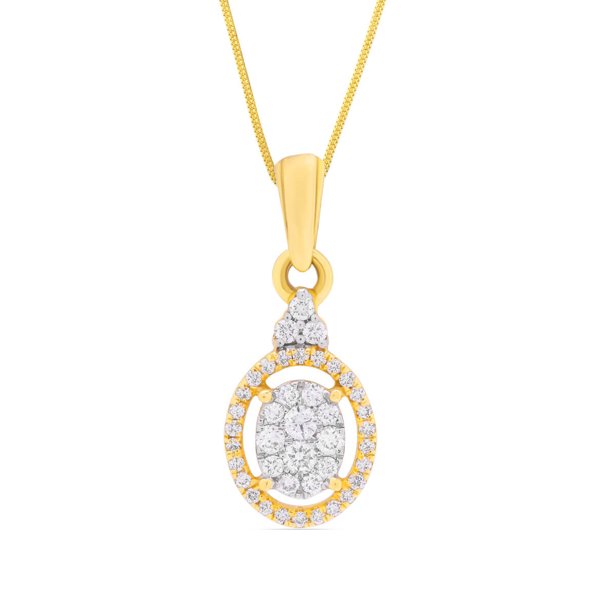 Dazzling Oval Diamond Pendant Set