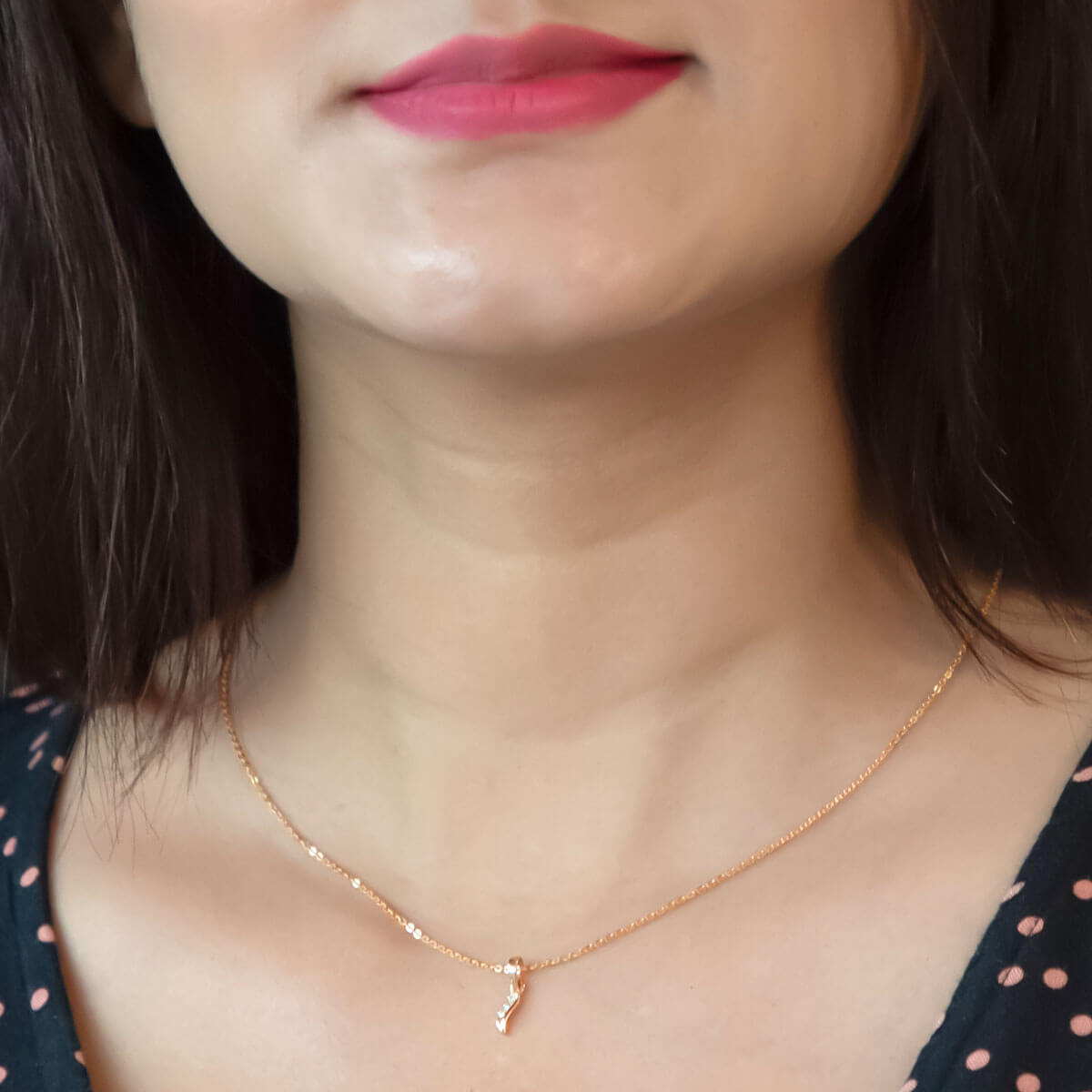 Chic Shinny Diamond Rose Gold Pendant