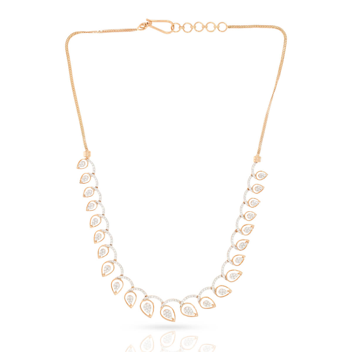 Charming Foliages Dazzle Diamond Short Necklace