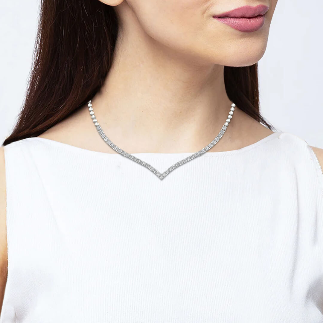 Modern Spark Diamond Short Necklace